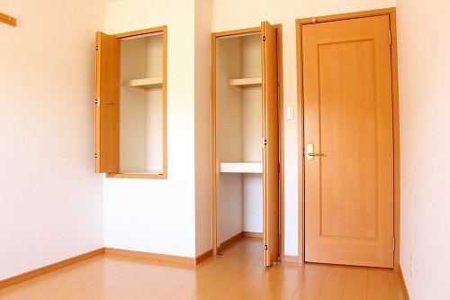 メゾン　ソレイユ　Ⅰの内装|明るい室内です