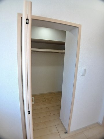 プラシード石屋山の収納|こまごまとしたものを収納できそうですね