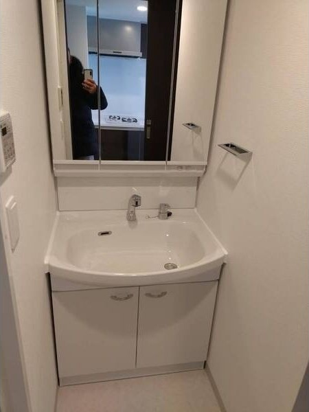 エステムコート名古屋　TWIN　EASTの洗面所