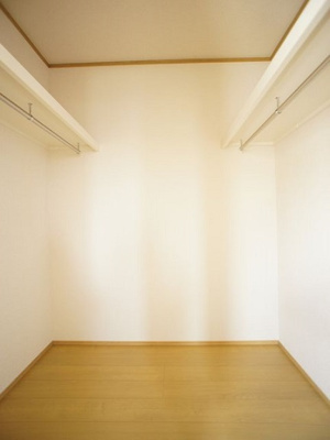 【収納】 | フェリシテ | ウォークインクロゼット付きでお部屋はスッキリ♪