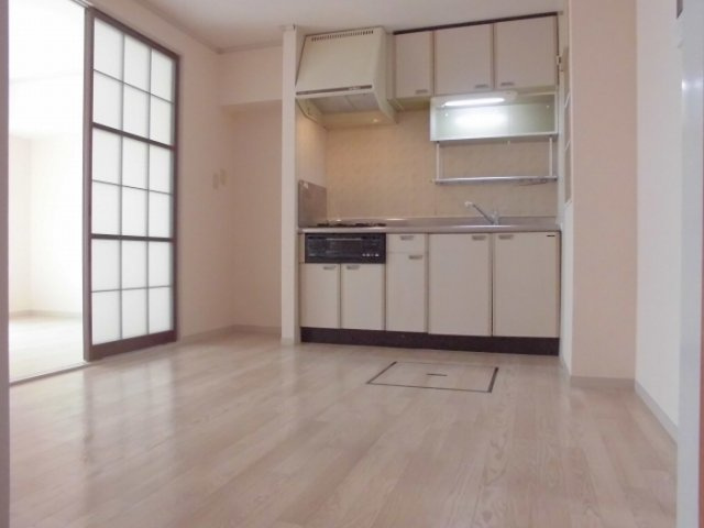 メゾンアサヒの居間・リビング|他部屋参考写真