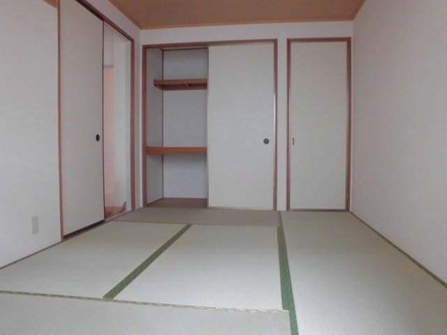 メゾンアサヒの寝室|他部屋参考写真