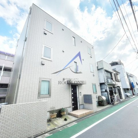 クレスト三軒茶屋