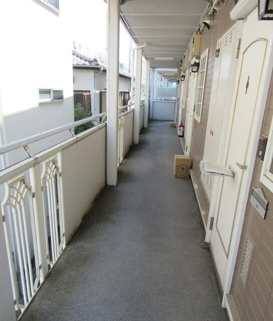 コトー三田のロビー
