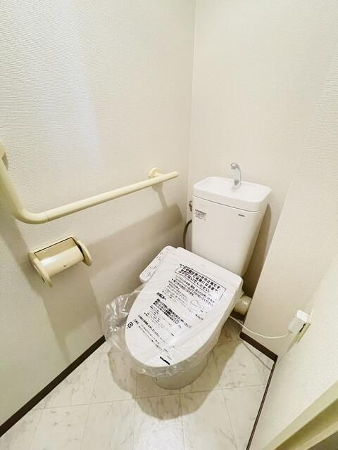 コーポフェニックス　Ｂのトイレ
