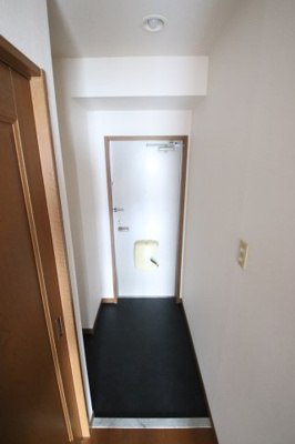 【玄関】 | カンターレ鶯谷Ⅰ番館