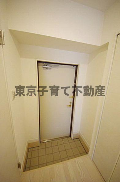 ラヴィエント浅草言問の玄関