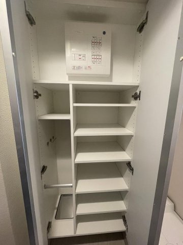 クレストコート新宿山吹町の収納