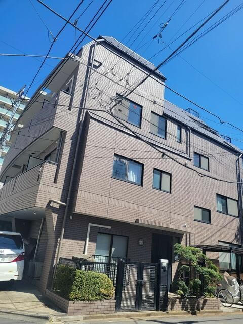 アークビル西新宿の外観