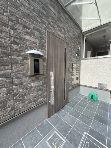 フジパレス忍ケ丘Ⅰ番館のエントランス