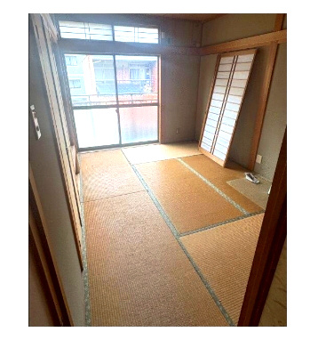 七軒町　店舗戸建の内装