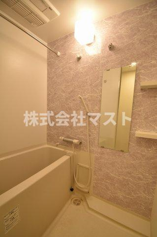 エスレジデンス緑橋駅前の浴室