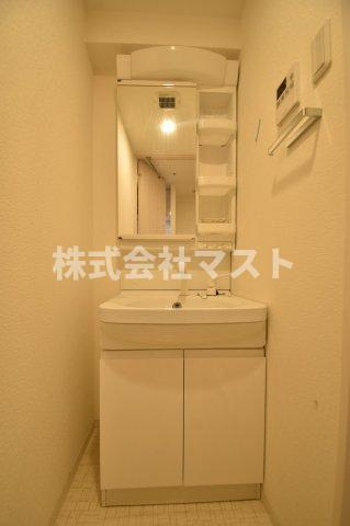 エスレジデンス緑橋駅前の洗面所