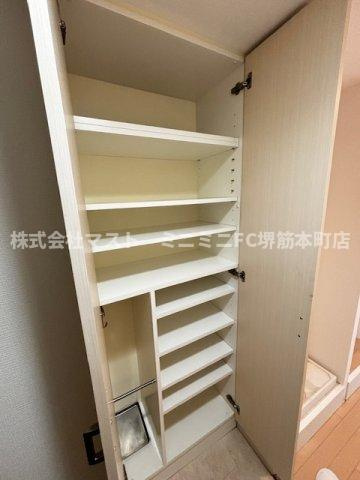 エステムプラザ梅田・中崎町Ⅲツインマークスノースレジデンスの収納
