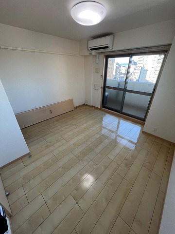 大阪市西淀川区野里２丁目の賃貸マンションの居間・リビング