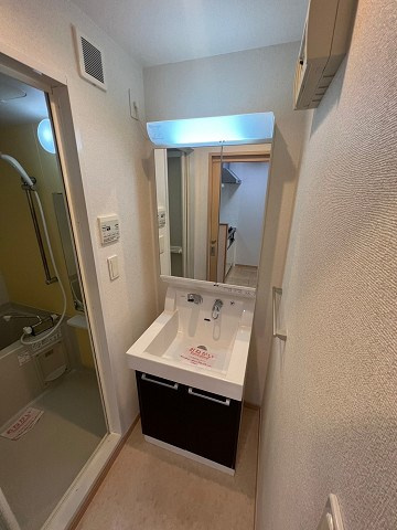 大阪市西淀川区野里２丁目の賃貸マンションの洗面所