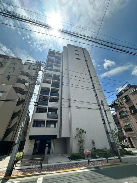 ラティエラ上野入谷の外観