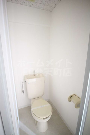 【トイレ】 | シーサイドヴィラ五番館 | コンパクトで使いやすいトイレです