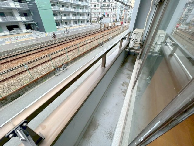 大屋ビルのバルコニー
