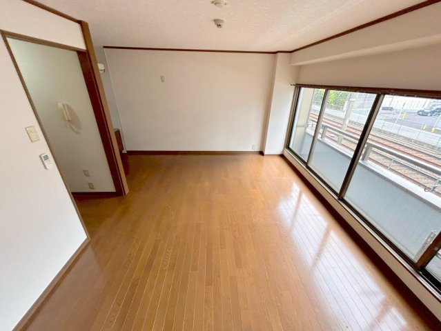 大屋ビルの居間・リビング