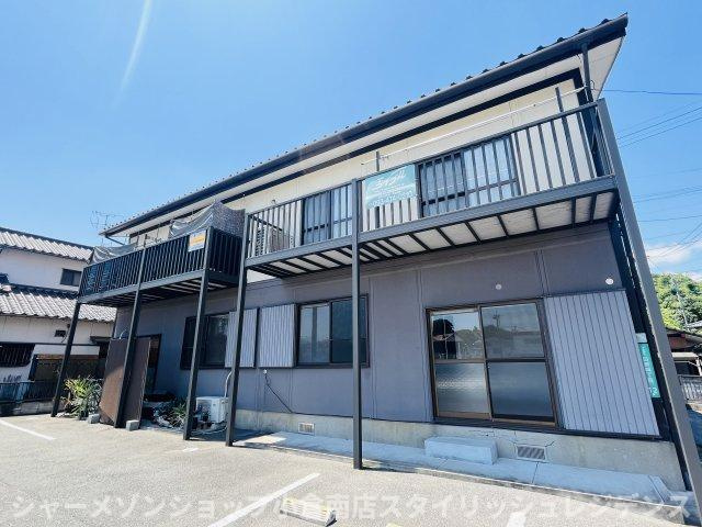 レガーロの外観