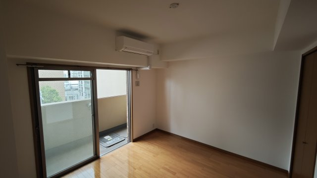 【居間・リビング】プレサンス神戸みなと元町