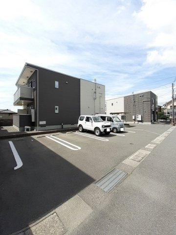 プレステージ　ネオⅡの駐車場