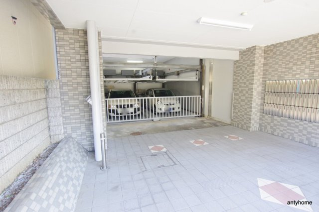 エスリード新大阪第3　仲介手数料無料の駐車場