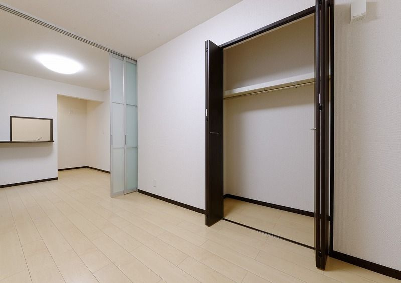 フジパレス西本町の居間・リビング
