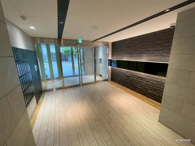 メインステージ心斎橋EAST　仲介手数料無料のロビー