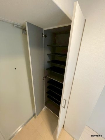 メインステージ心斎橋EAST　仲介手数料無料の収納