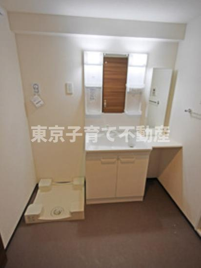 ソレアード茗荷谷の洗面所