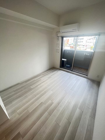 大阪市西淀川区千舟１丁目の賃貸マンションの居間・リビング