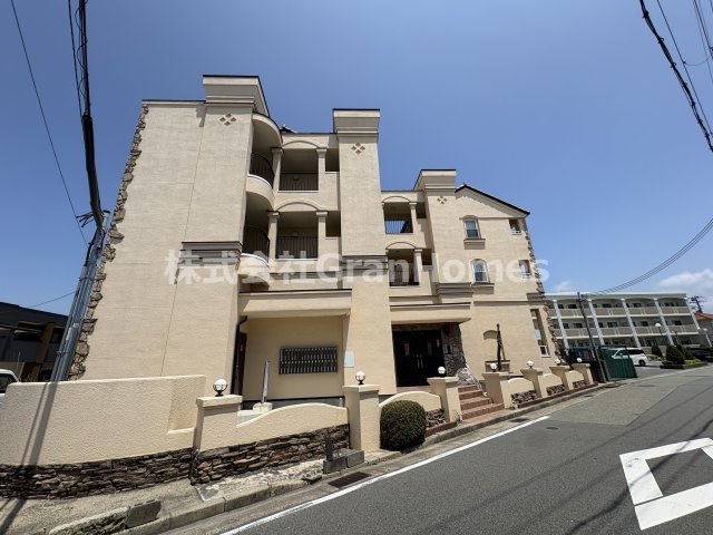 パティオ神戸の外観