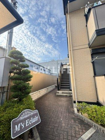 M’ｓエクレールのエントランス