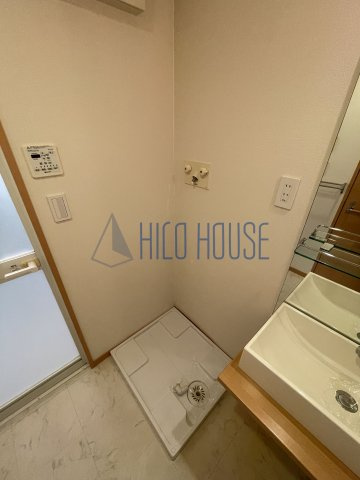 Ａ１ＦＬＡＴの駐車場