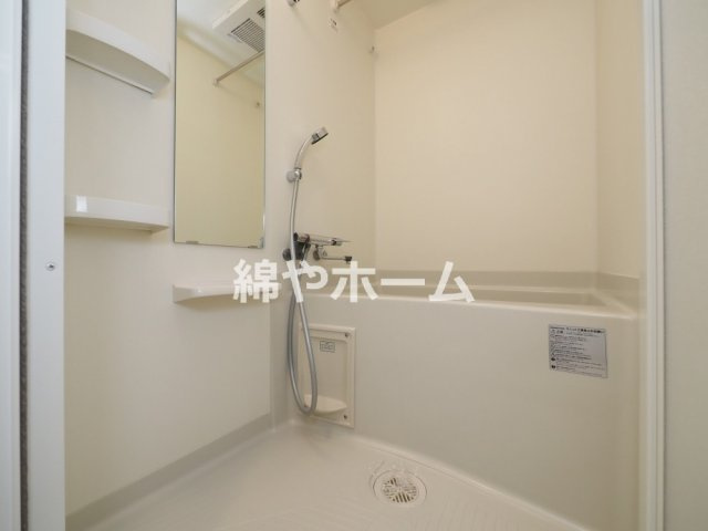 プレサンス玉造駅前の浴室|落ち着いた空間のお風呂です
