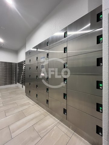 セレニテ江坂グランデのその他共用部分|セレニテ江坂グランデ　宅配ボックス