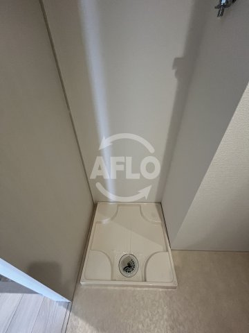 セレニテ江坂グランデの洗面所|セレニテ江坂グランデ　洗濯パン
