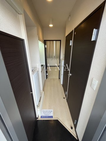 ハイツ　カリメラ の玄関