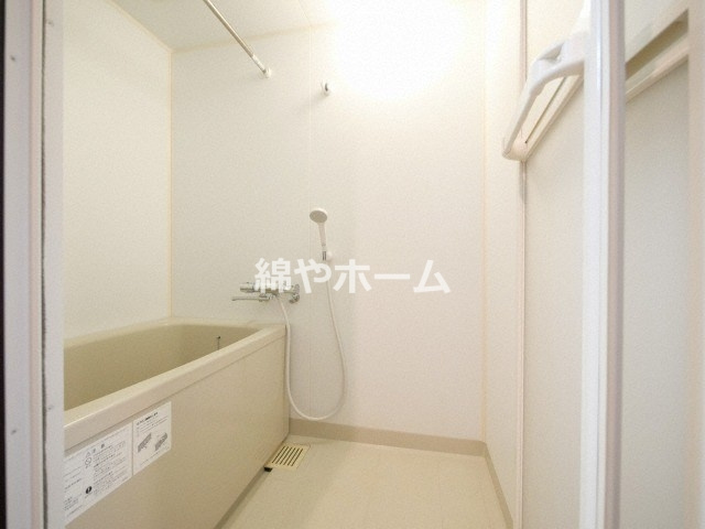 クイーンライフ東今里の浴室|ゆったり過ごせるお風呂です