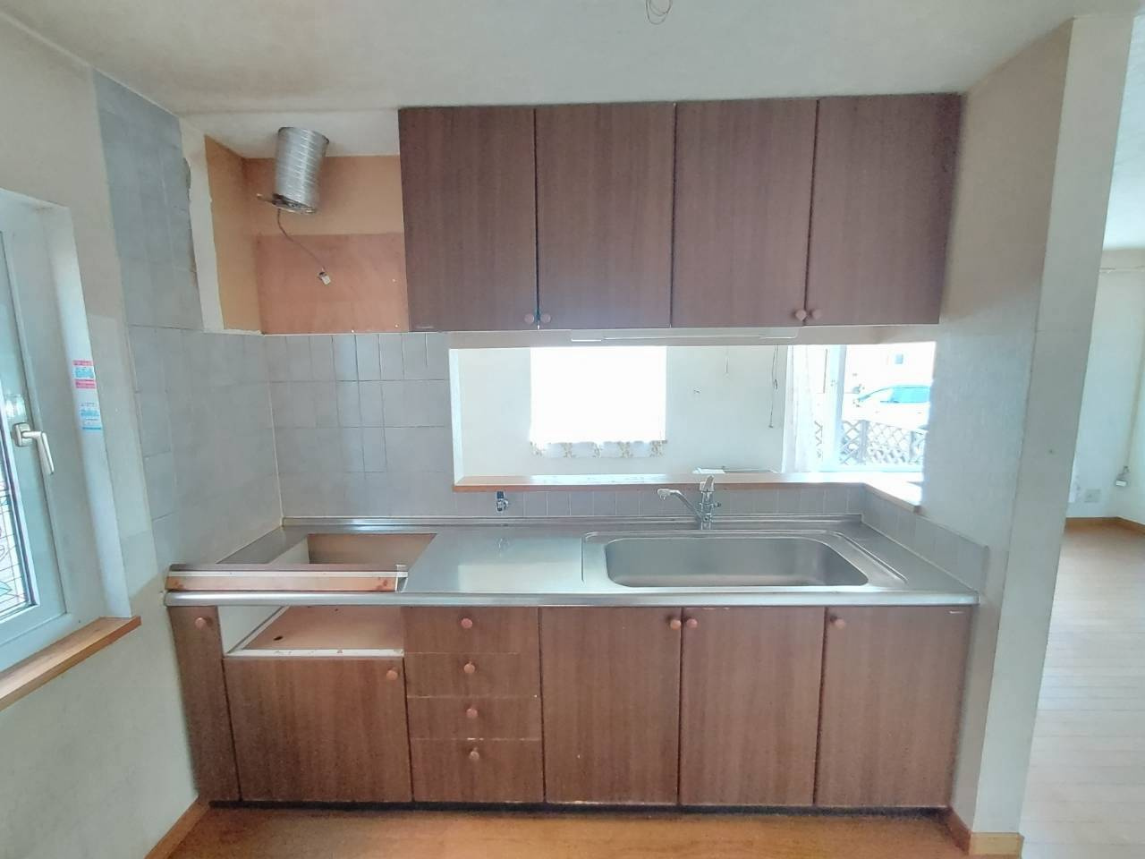 大楽毛南2丁目　中古住宅のキッチン
