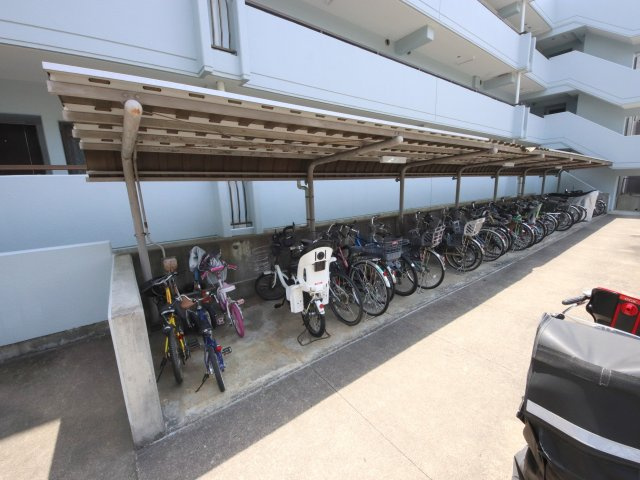 グランドパレス学園前Ｄ棟のその他共用部分