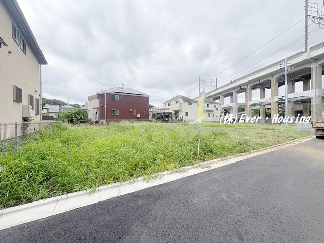 売地 清瀬市下宿２丁目の前面道路含む現地写真