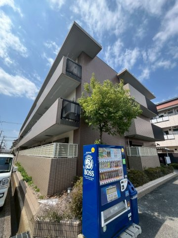 ヴァンベール尼崎の外観