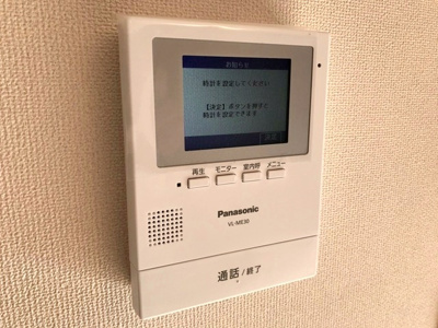 【セキュリティ】 | マノワールⅠ | 女性の方でも安心のモニター付きインターフォン♪