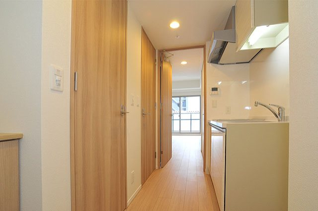 【玄関】エス・キュート梅田中崎町 