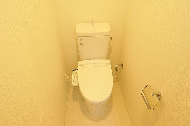 【トイレ】エス・キュート梅田中崎町 