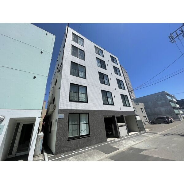 グローリー平岸