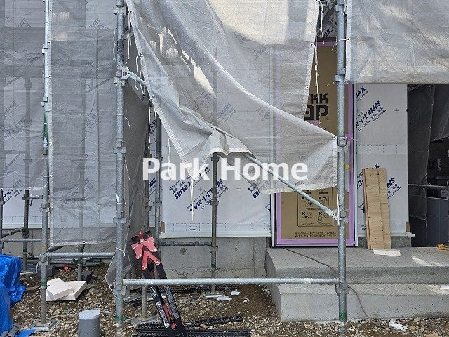 高知市十津2丁目 -2期1棟- 新築戸建ての玄関|2026.8月：建築中